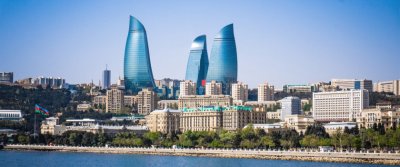 Баку: город, где встречаются время и традиции