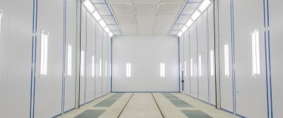 Ролворота (рольставни) большого размера из стального профиля при строительстве коммерческих объектов