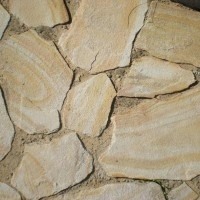 Природный камень пластушка песчаник Бело-жёлтый с разводами