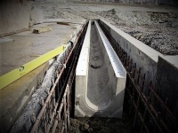 Лоток водоотводный бетонный Аквасток DN 150 H 325 1000x255x325   E600 ВЧ-50