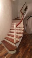 Лестницы из массива дерева на заказ