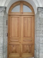 Входная историческая массив дуба, Двери ГИОП.