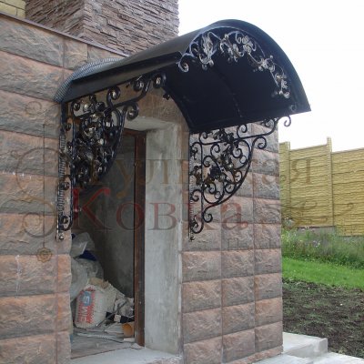 Ковка козырьков для дома
