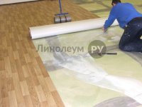 Клей для линолеума EUROPROF 522 контактный Клей для линолеума EUROPROF 522 контактный (13кг)
