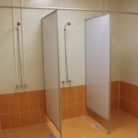 Душевые перегородки из пластика