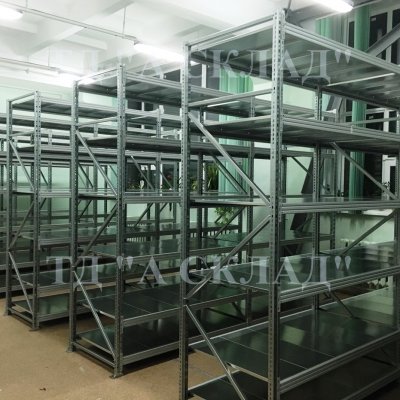 Cреднегрузовые полочные металлические стеллажи от завода