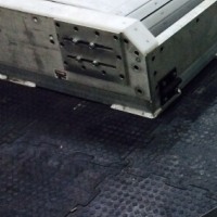 Модульное резиновое покрытие для пола в гараже Резиплит-10