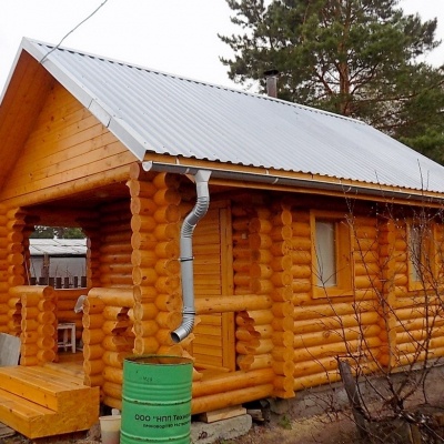 Баня 4х6 м из оцилиндрованного бревна