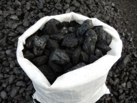 Уголь каменный россыпью и в мешках