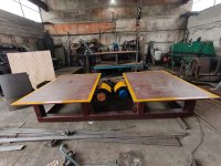 Вибростол формовочный