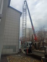 Вертикальная пожарная наружная лестница, чердачные, пожарные лестницы