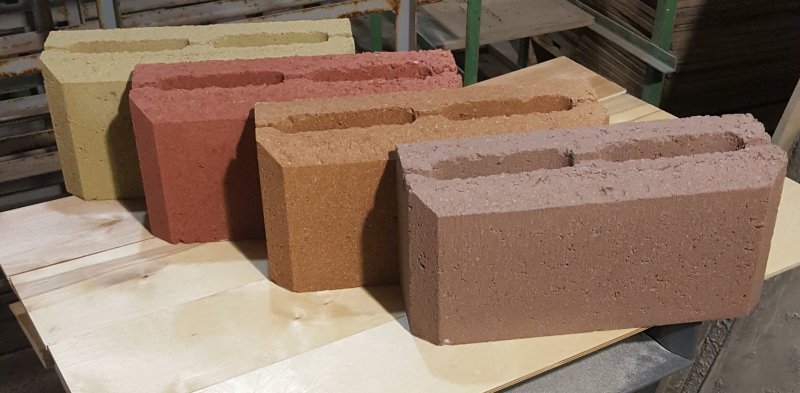 блоки керамзитобетонные с фаской цветные