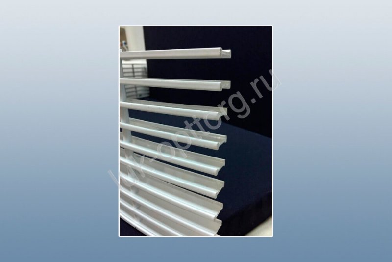 Радиусная решетка РАЛ1 / РАЛ2 (белая) 1700 * 330 (Ш * В)