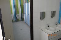 Система сантехнических туалетных модульных перегородок и кабин HPL в туалеты и санузлы