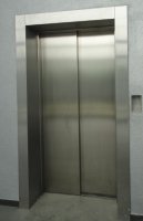 Обрамления лифтовых порталов