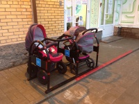 Парковка для детских колясок
