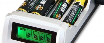 5 безукоризненных аккумуляторных зарядников с AliExpress